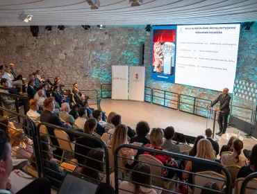 Szakmai konferenciánk:  „High Performance Center” a felsőoktatásban és az élsportban